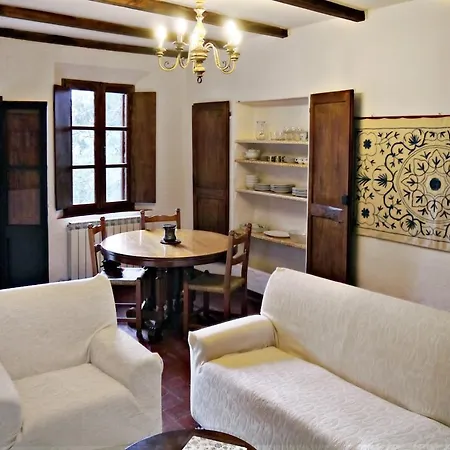 Lejlighedshotel Castello Di Montalto